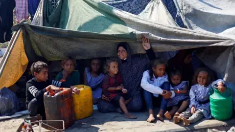 Dire Crisis within northern Gaza while Military Forces Advance