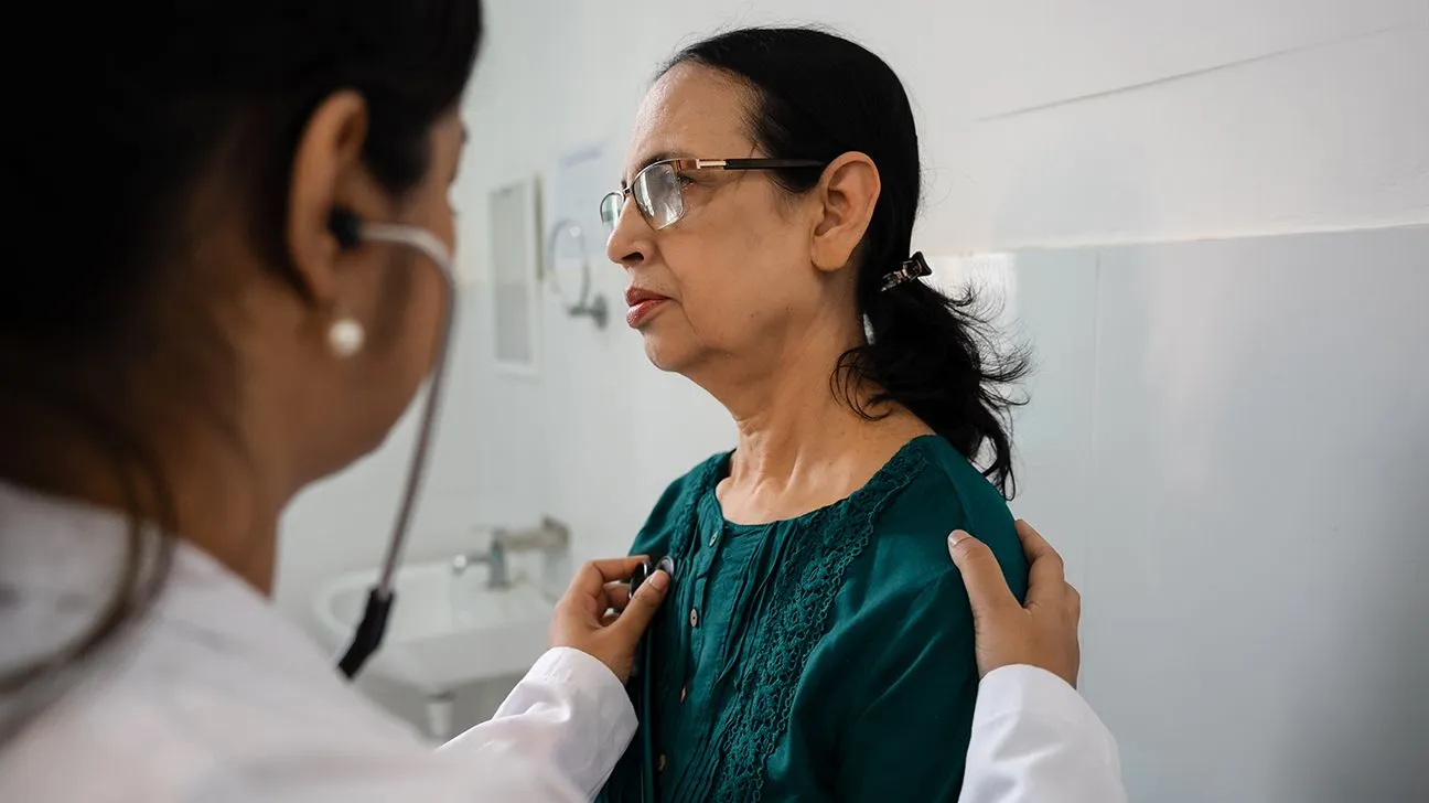 Investigation Uncovers Unexpected Causes of Heart Attacks for Females Younger Than 65