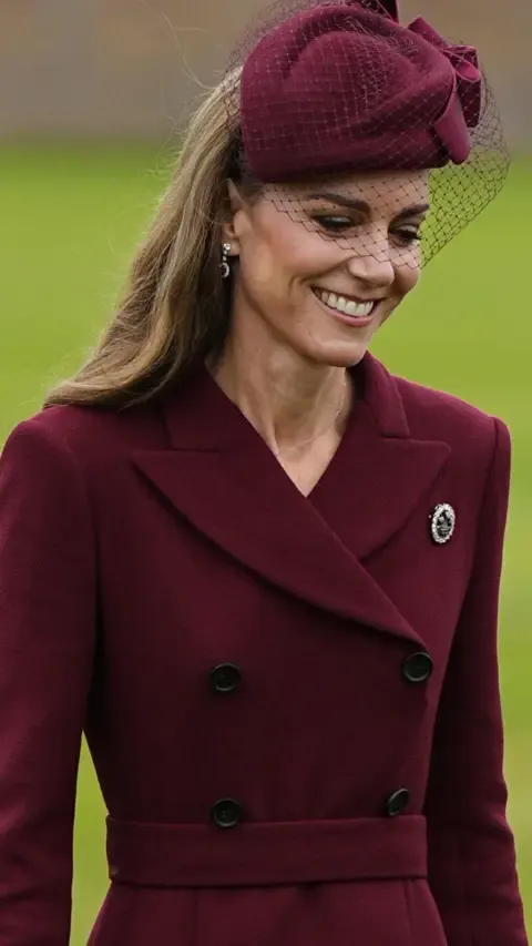The First Lady’s Hat, Catherine’s Plumed Pin and Additional Standout Looks So Far